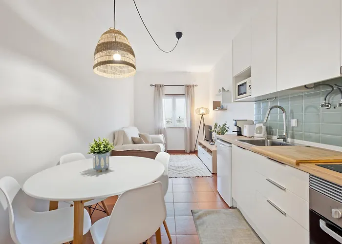 Appartement 72 - Almar House *